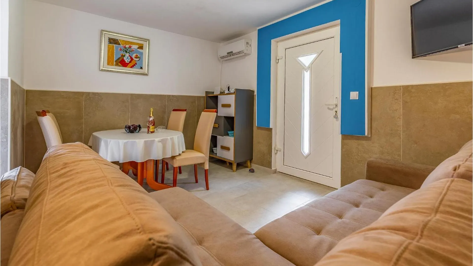 1 Bedroom Gorgeous Apartment In Banjole